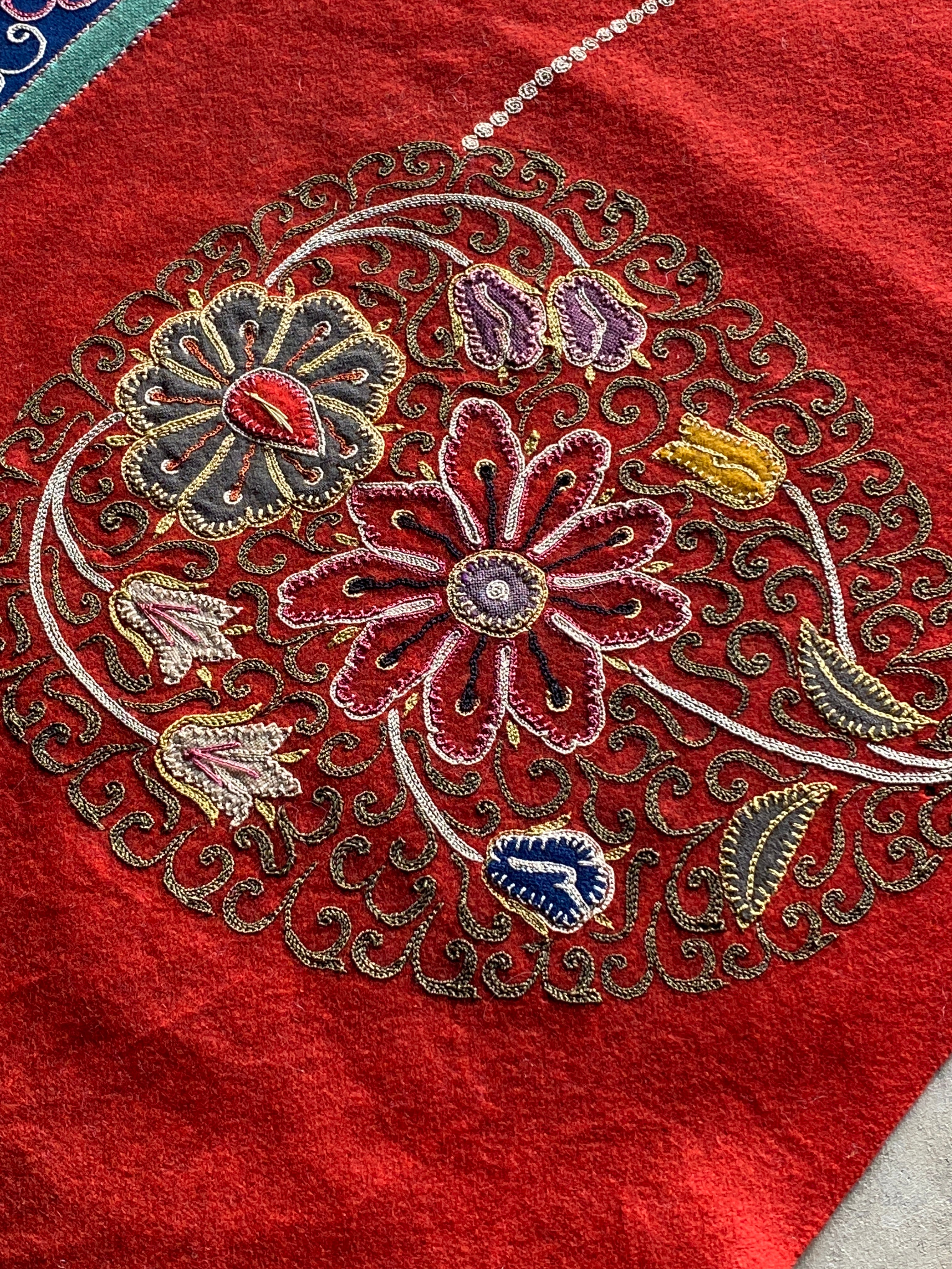 Rasht Embroidery 280x190cms