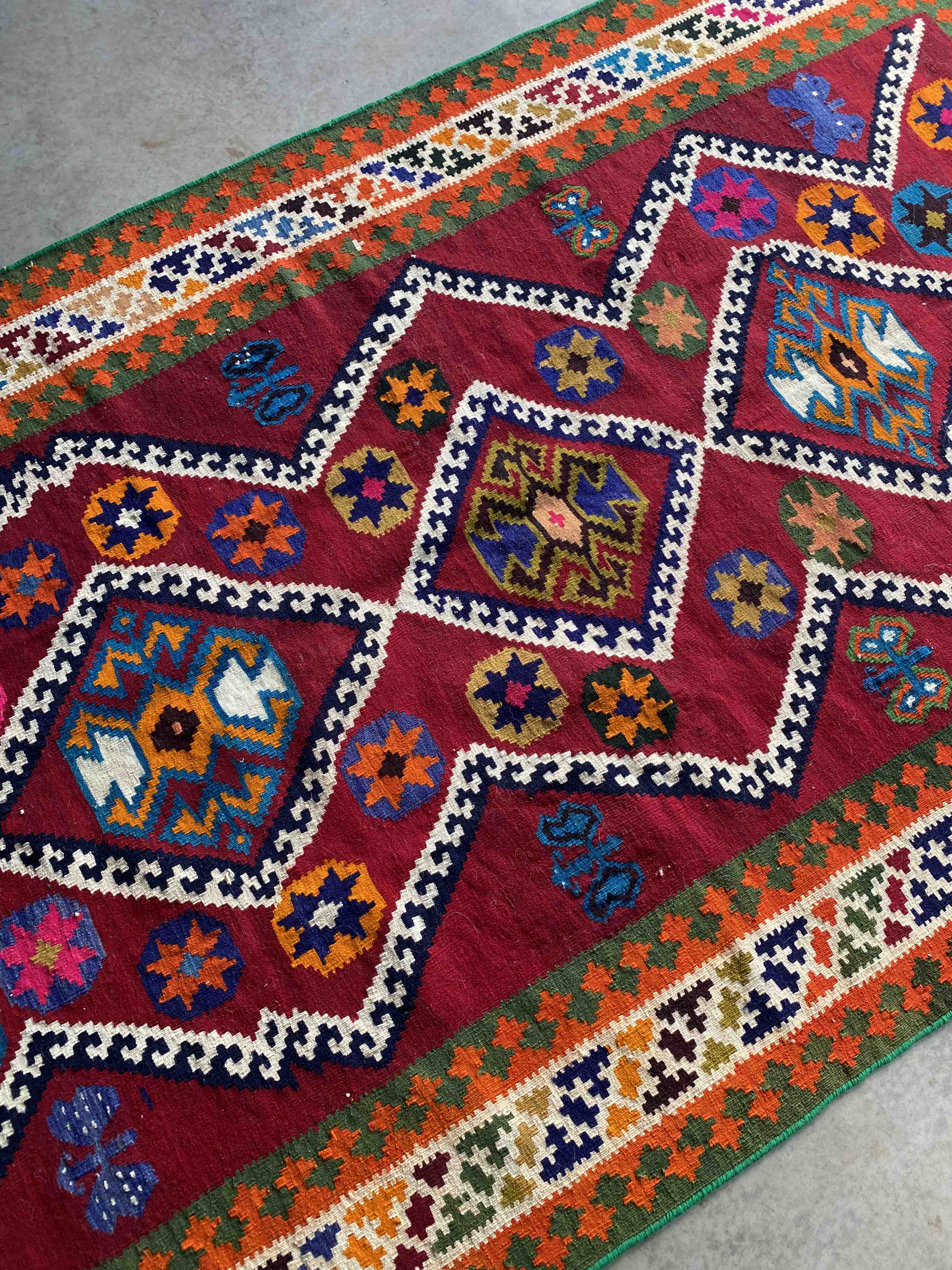 Shiraz Kelim Rug 275x155cms