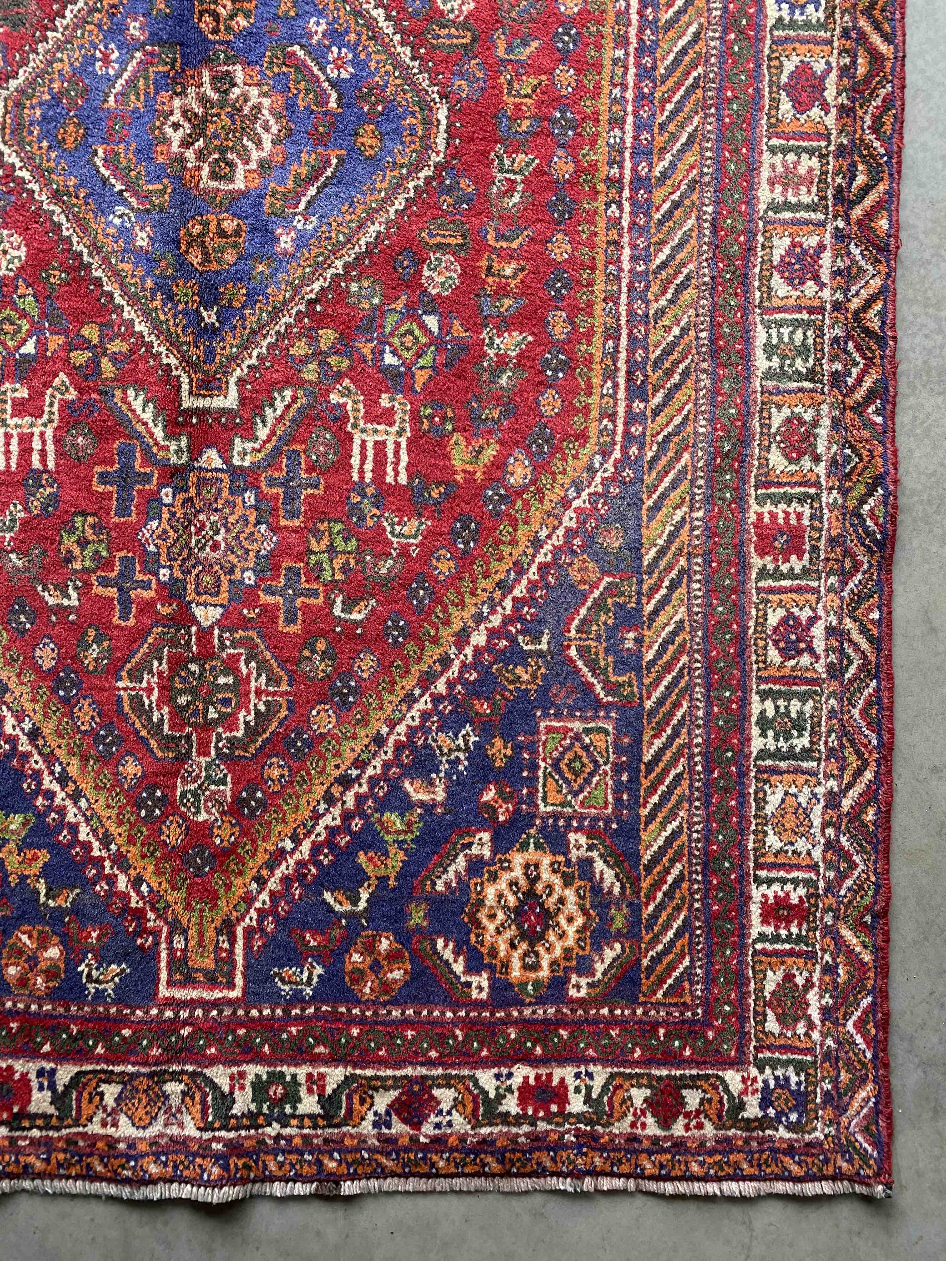 Qashgai Shiraz Rug 245x157cms