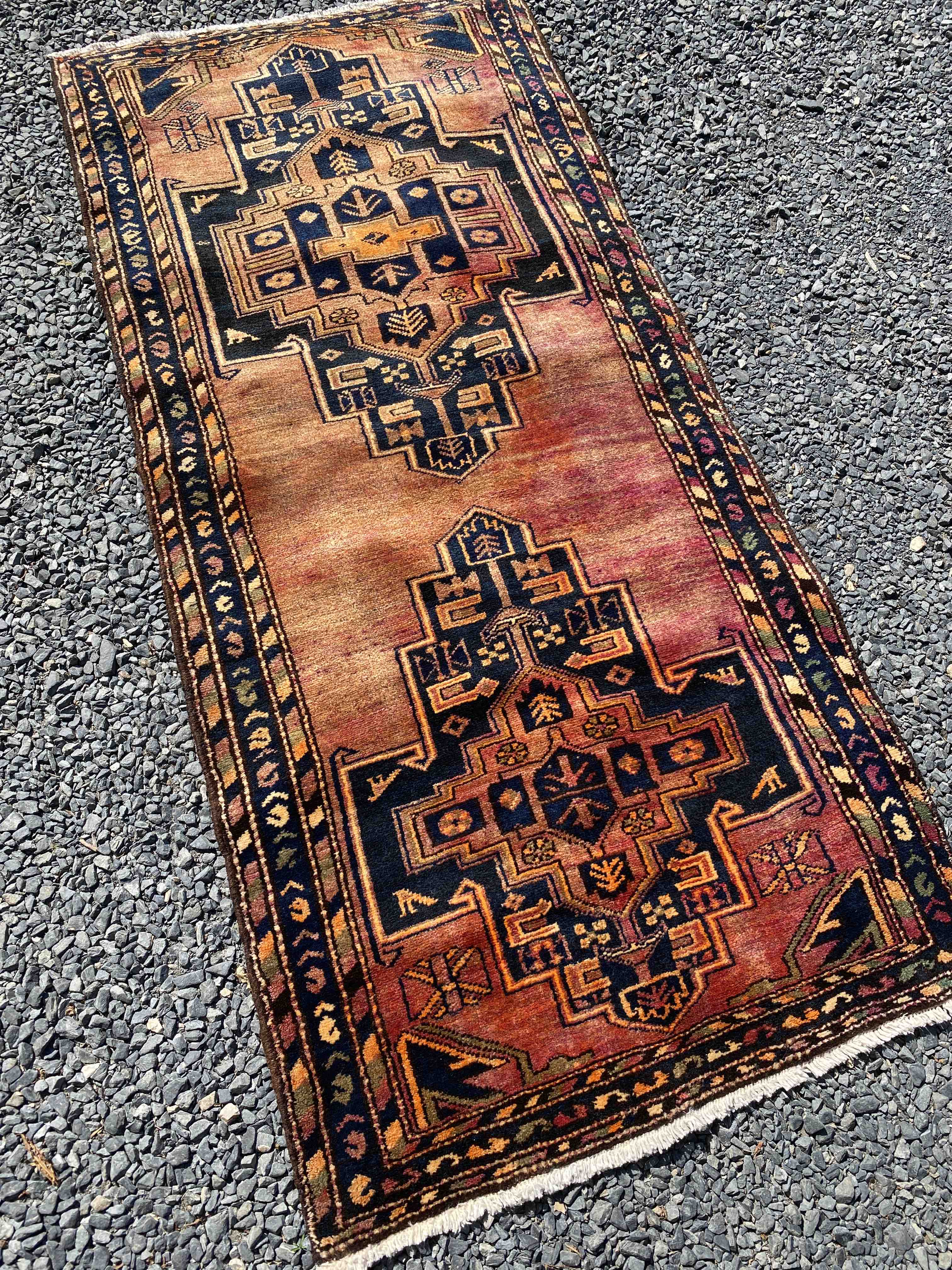 Kurd Hamadan Tribal Rug 221x102cms