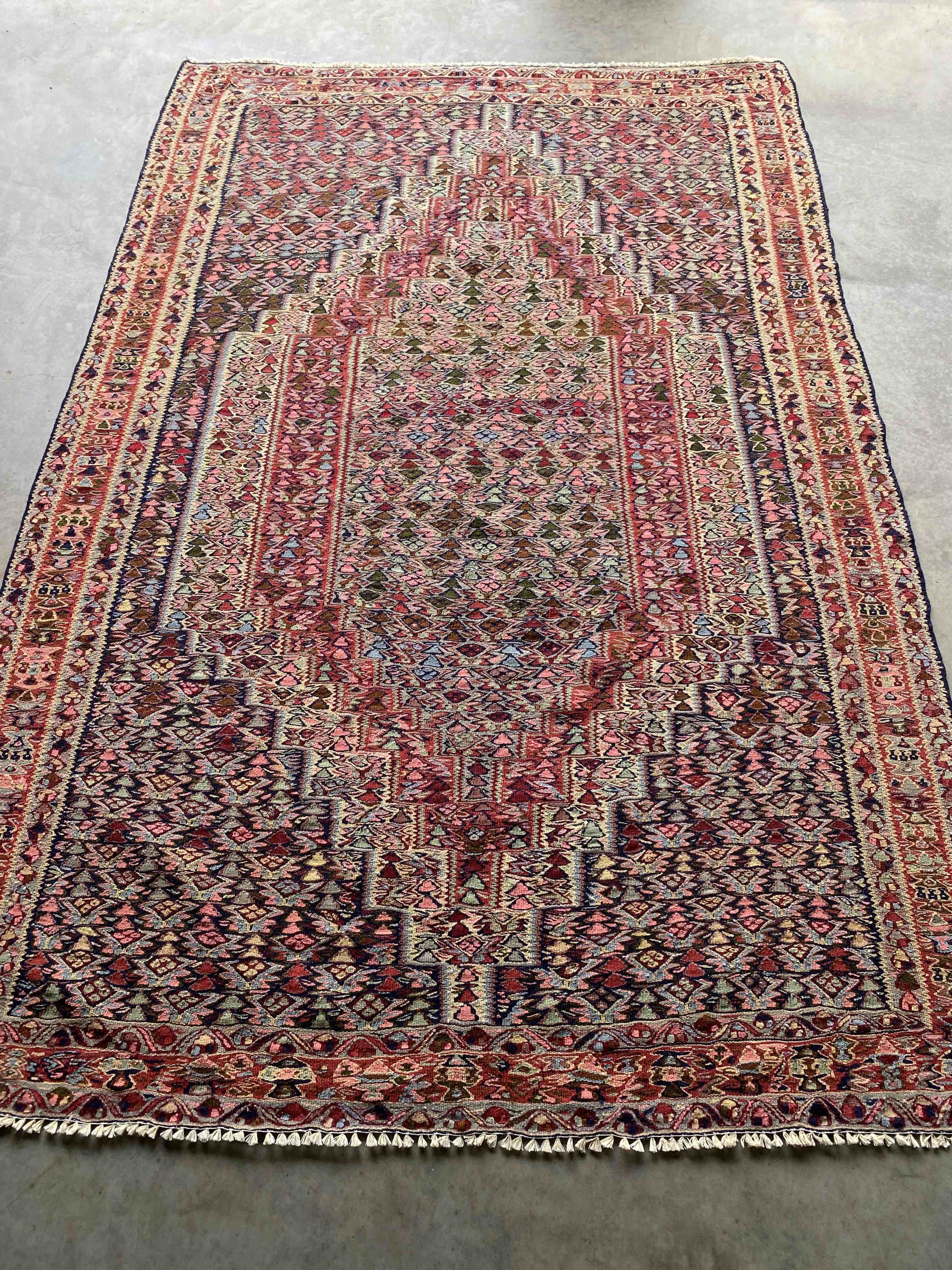 Persian Senneh Kelim 234x154cms