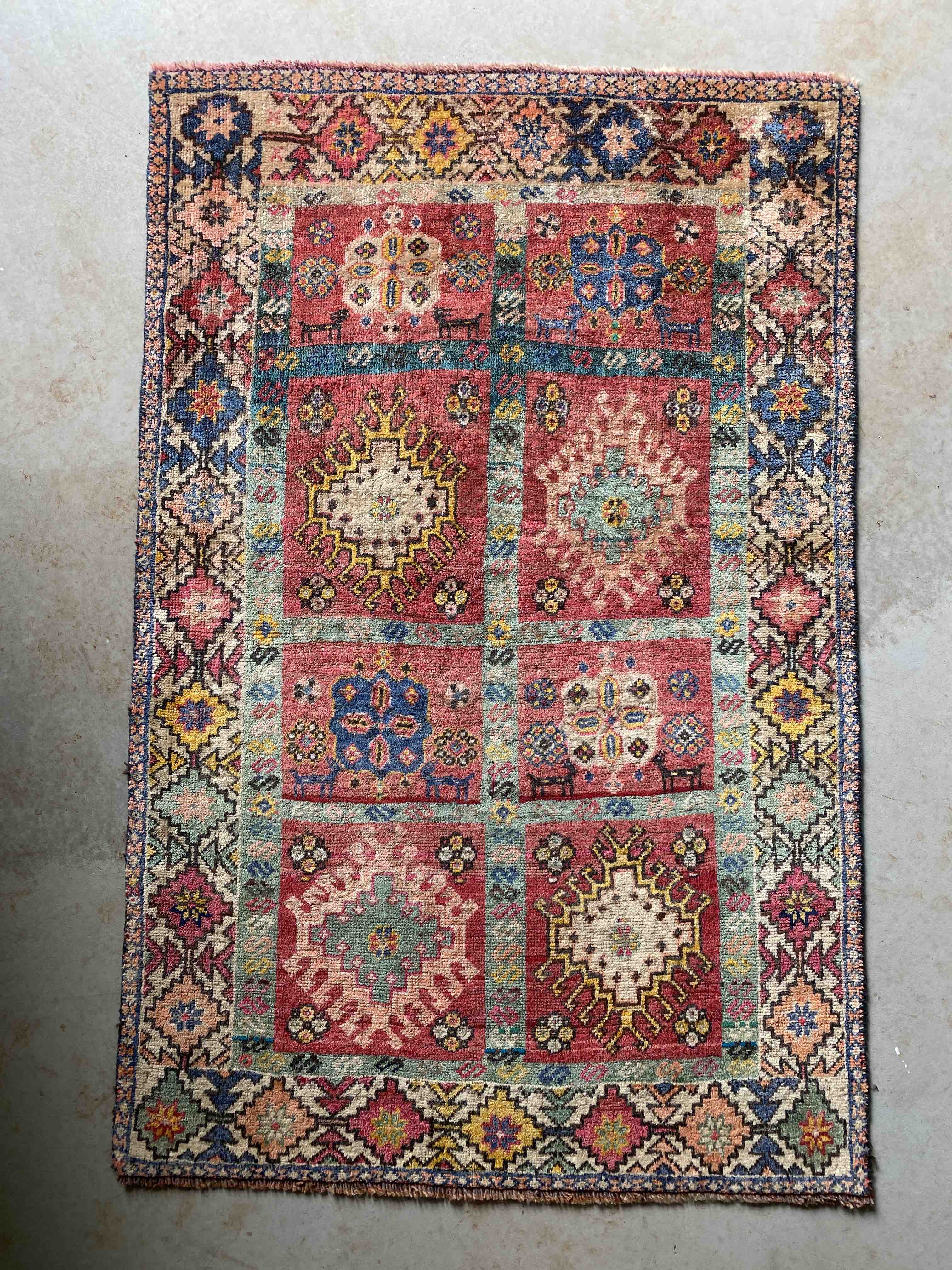 Qashgai Gabbeh Persian Rug 158x102cms