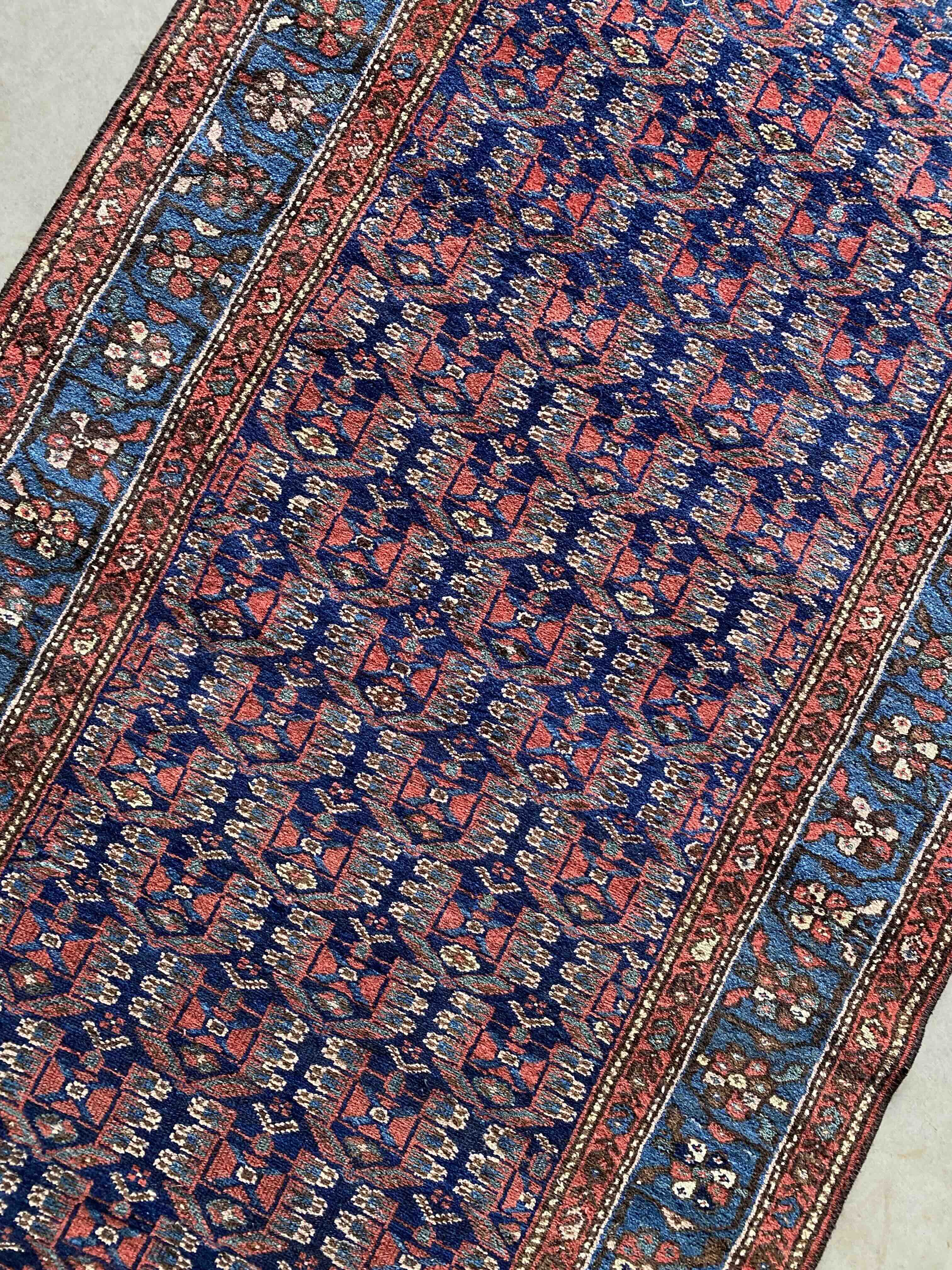 Antique Village Long Rug 300x126cms