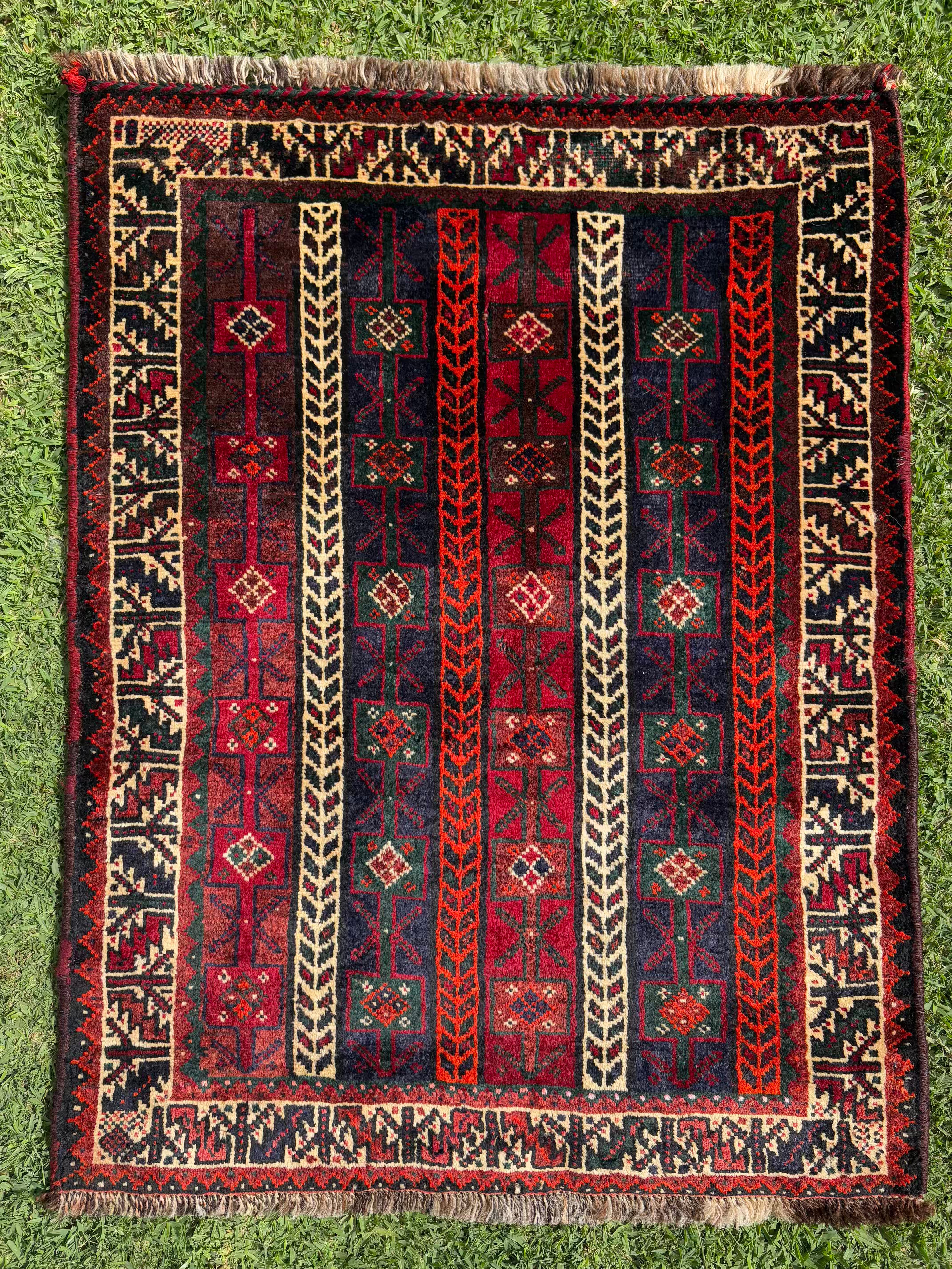 Fantastic Shiraz Persian Rug 113x86cms