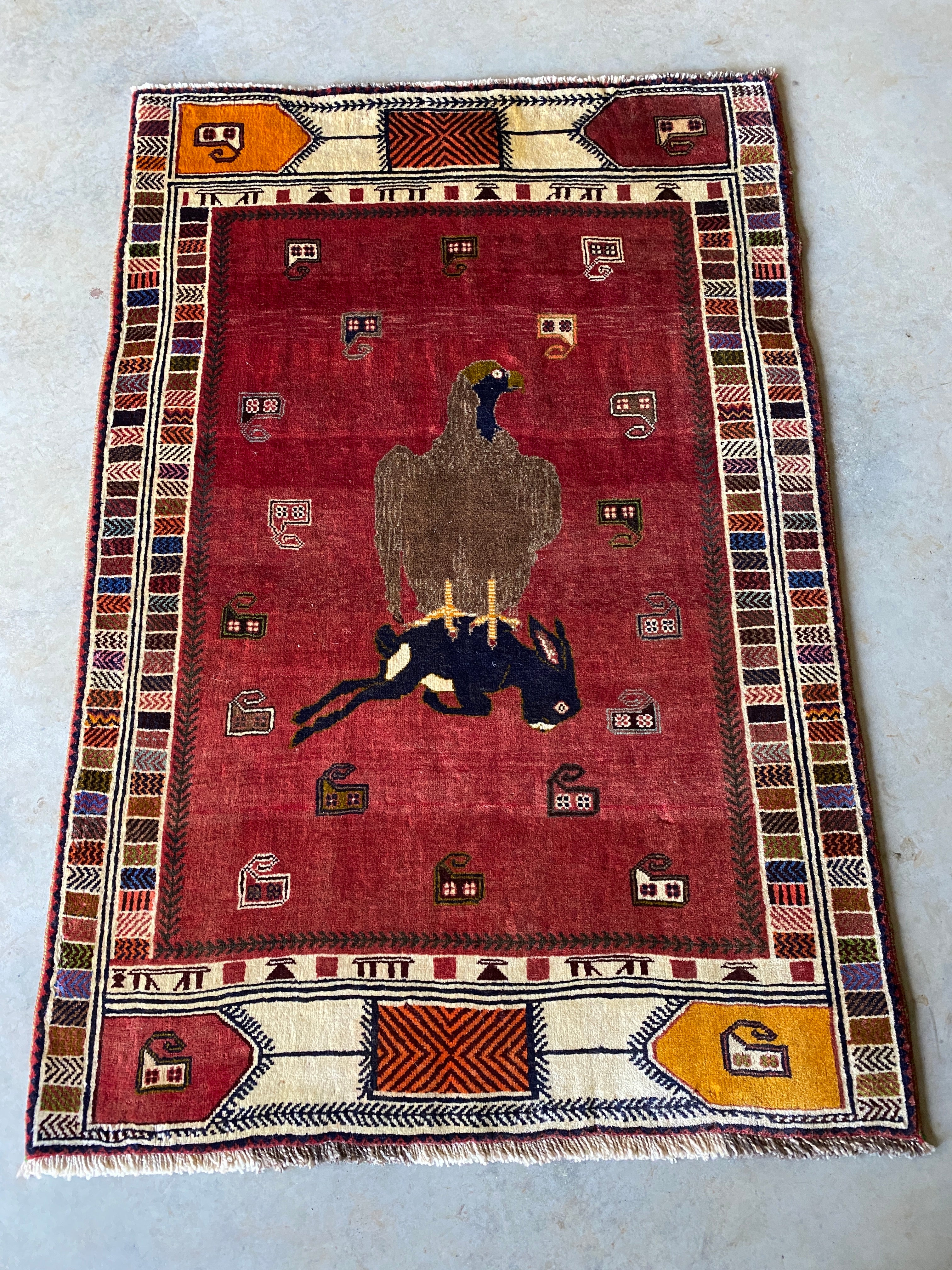 Bustard Qashgai Rug 148x101cms