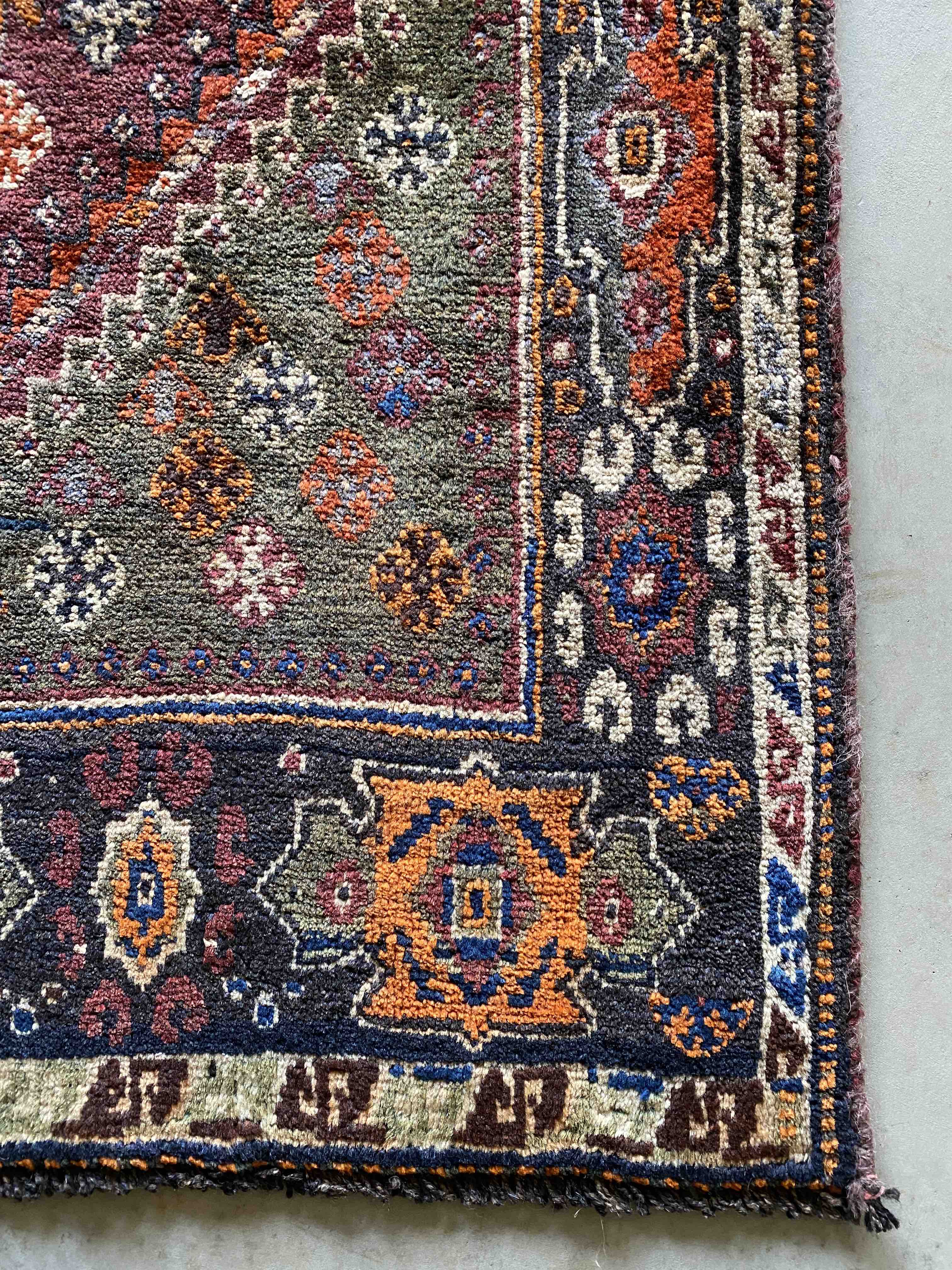 Tribal Qashgai Rug 208x110cms