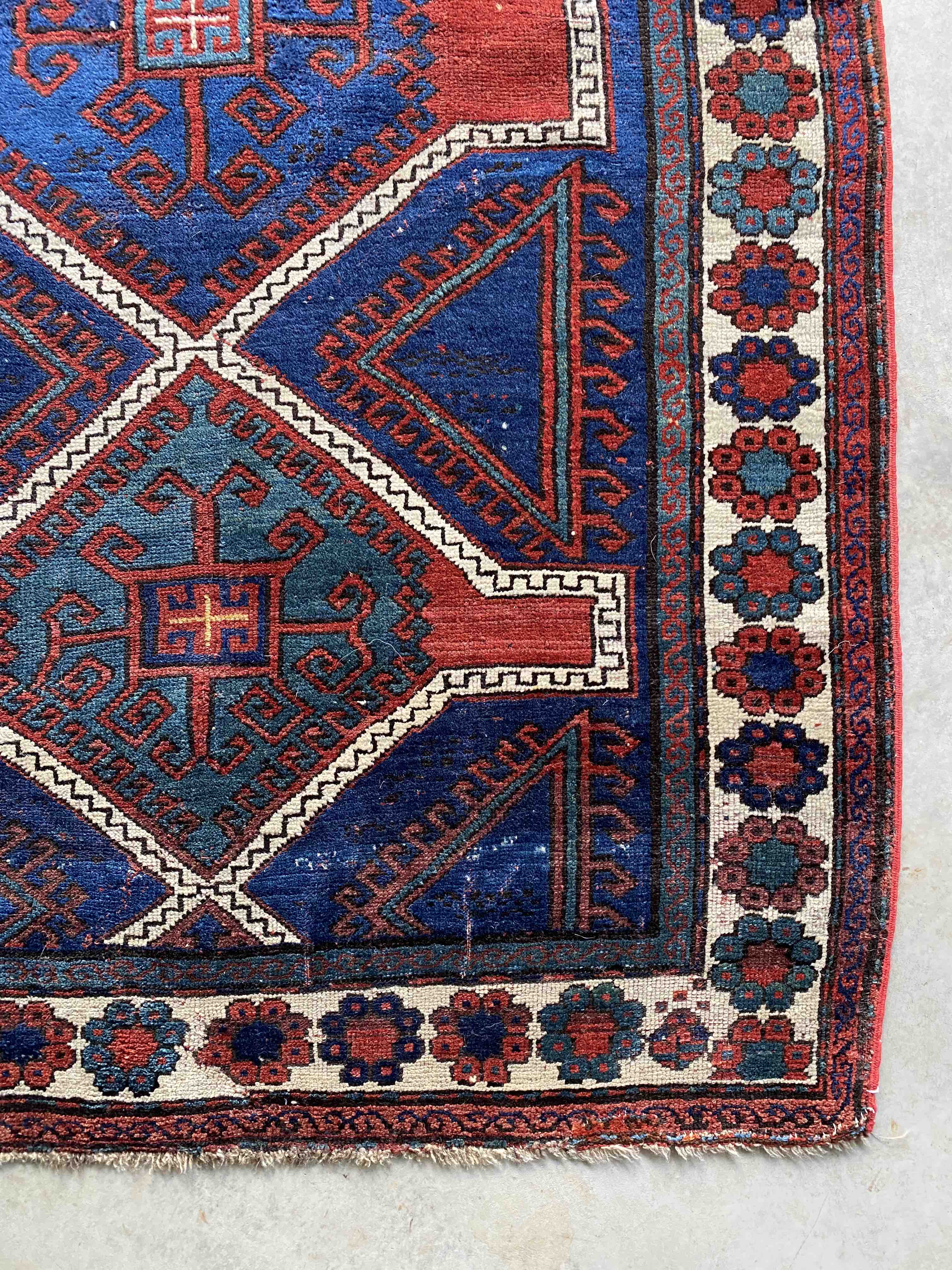 Antique Kurdish Rug 190x125cms