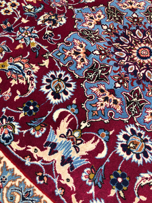Fine Silk Warp Esfahan 157x101cms