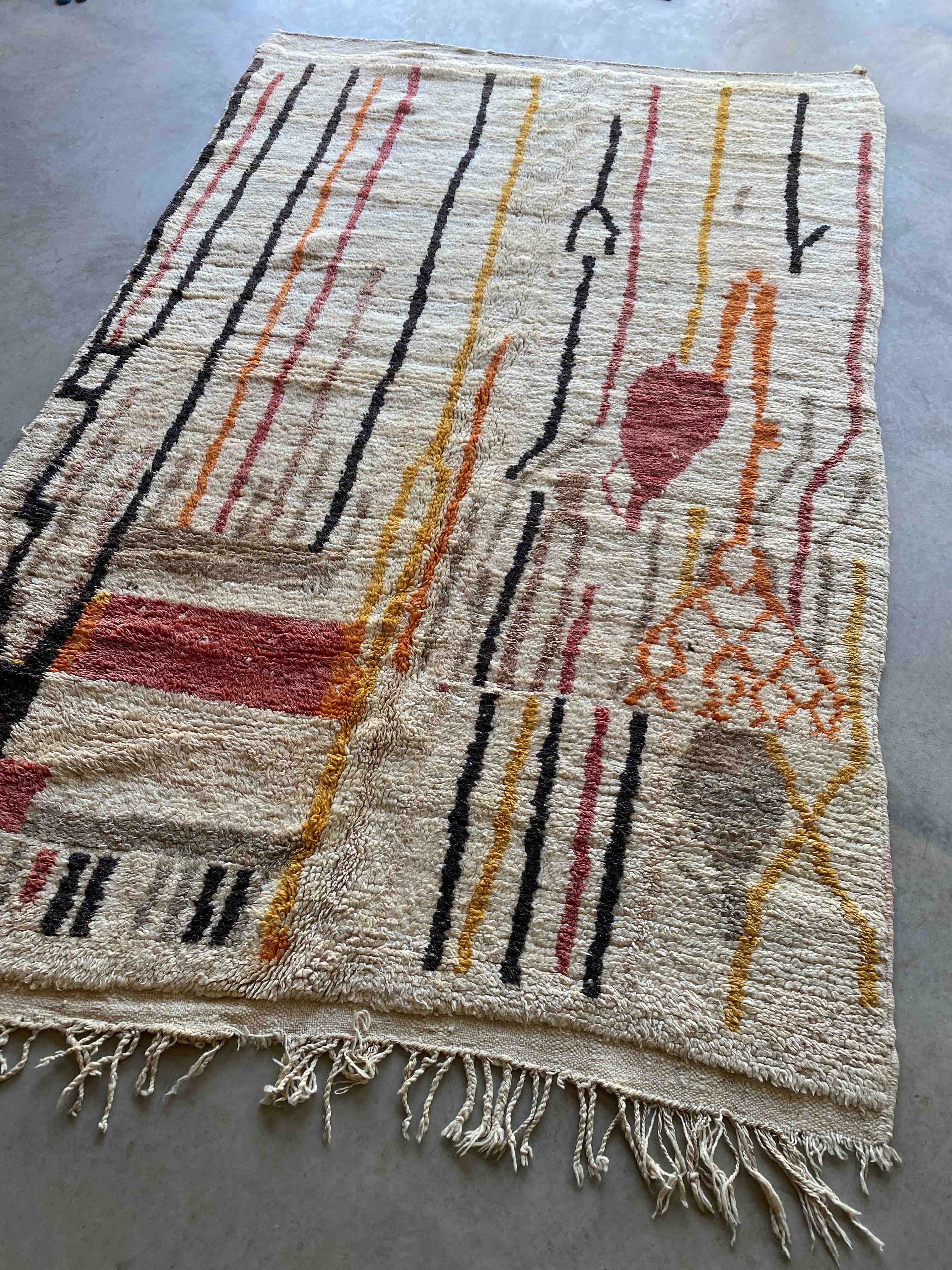 Vintage Moroccan Boujad Rug 250x164cm