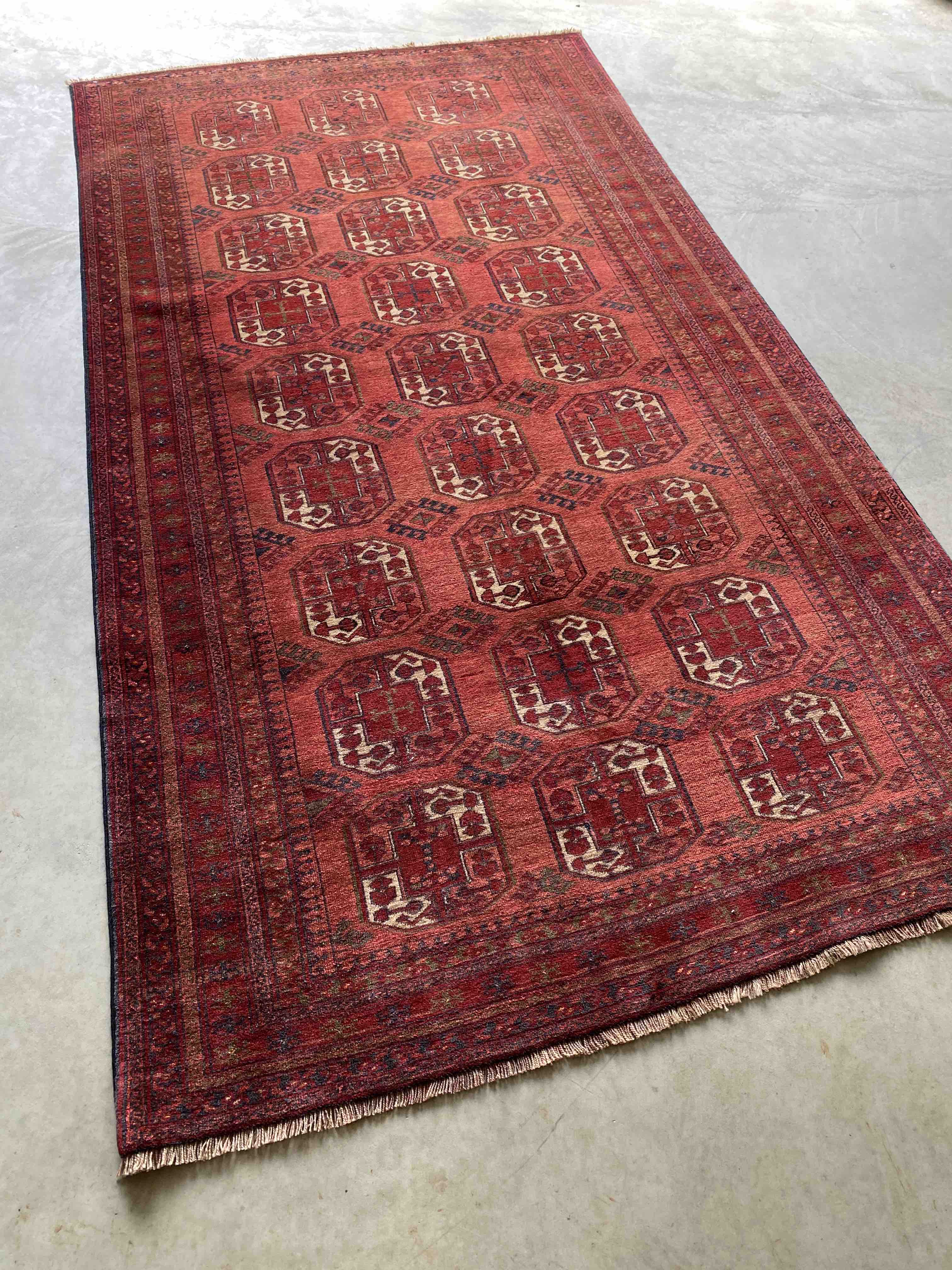 Fantastic Mid 20th C. Turkoman Rug 250x139cm