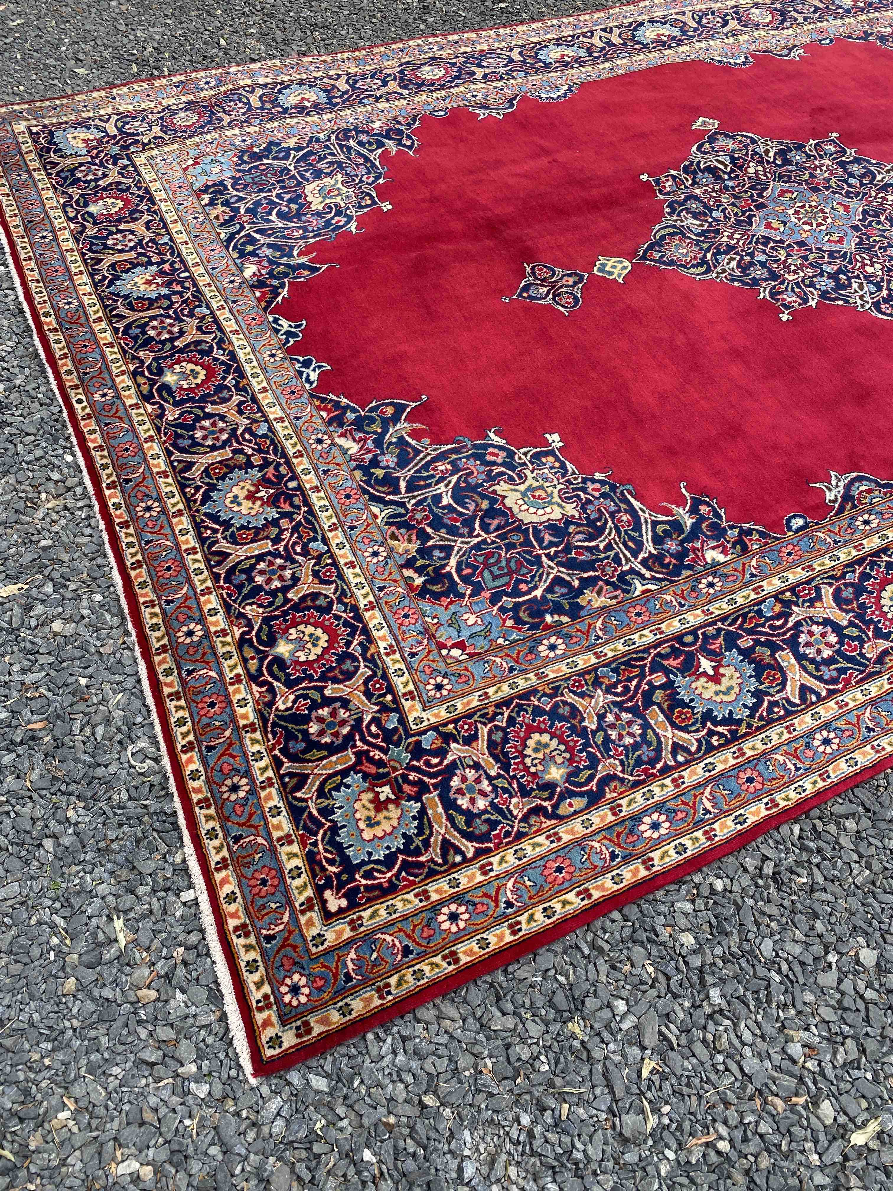 Rouge de Luxe Kashan 395x260cm