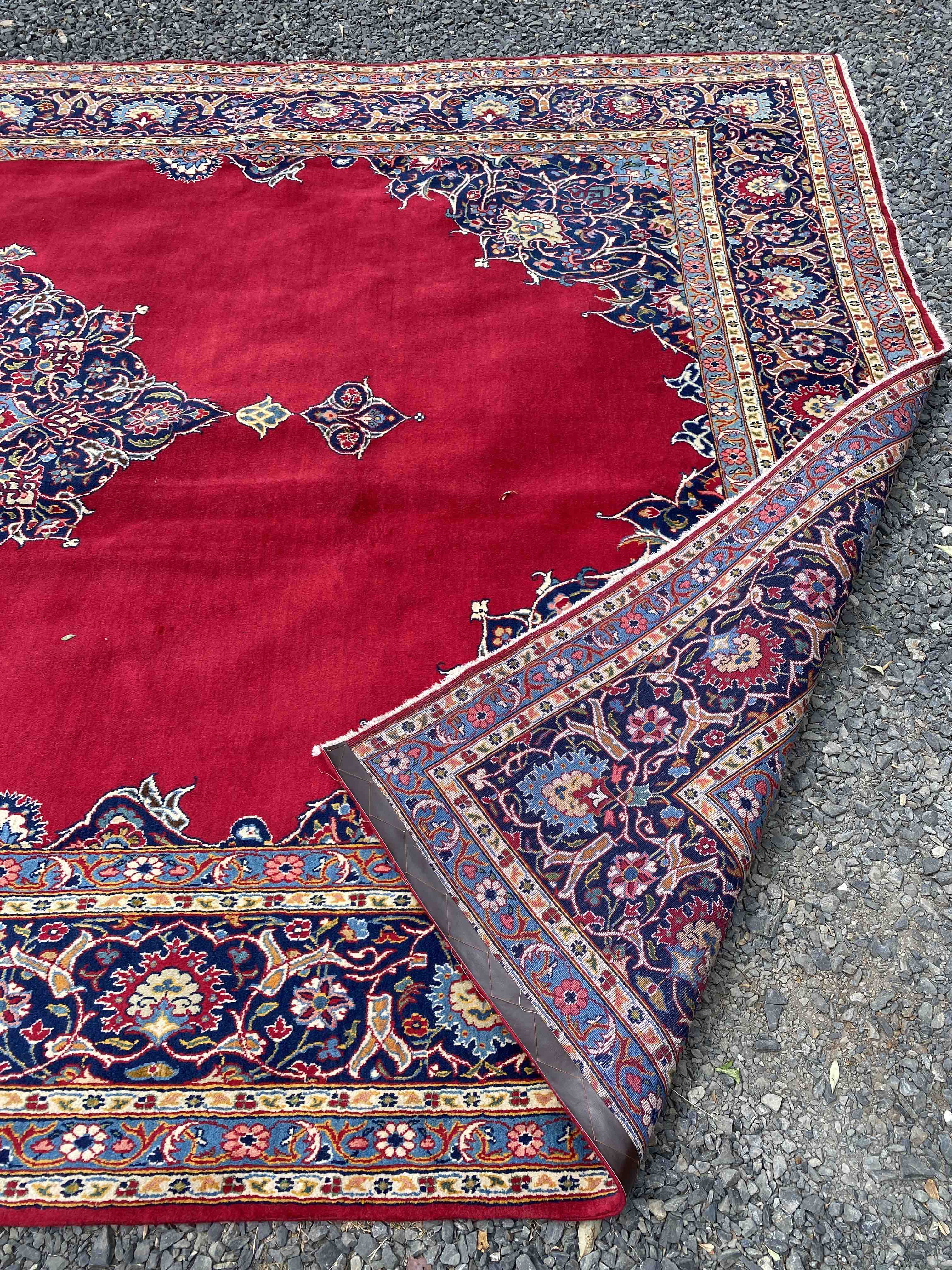 Rouge de Luxe Kashan 395x260cm