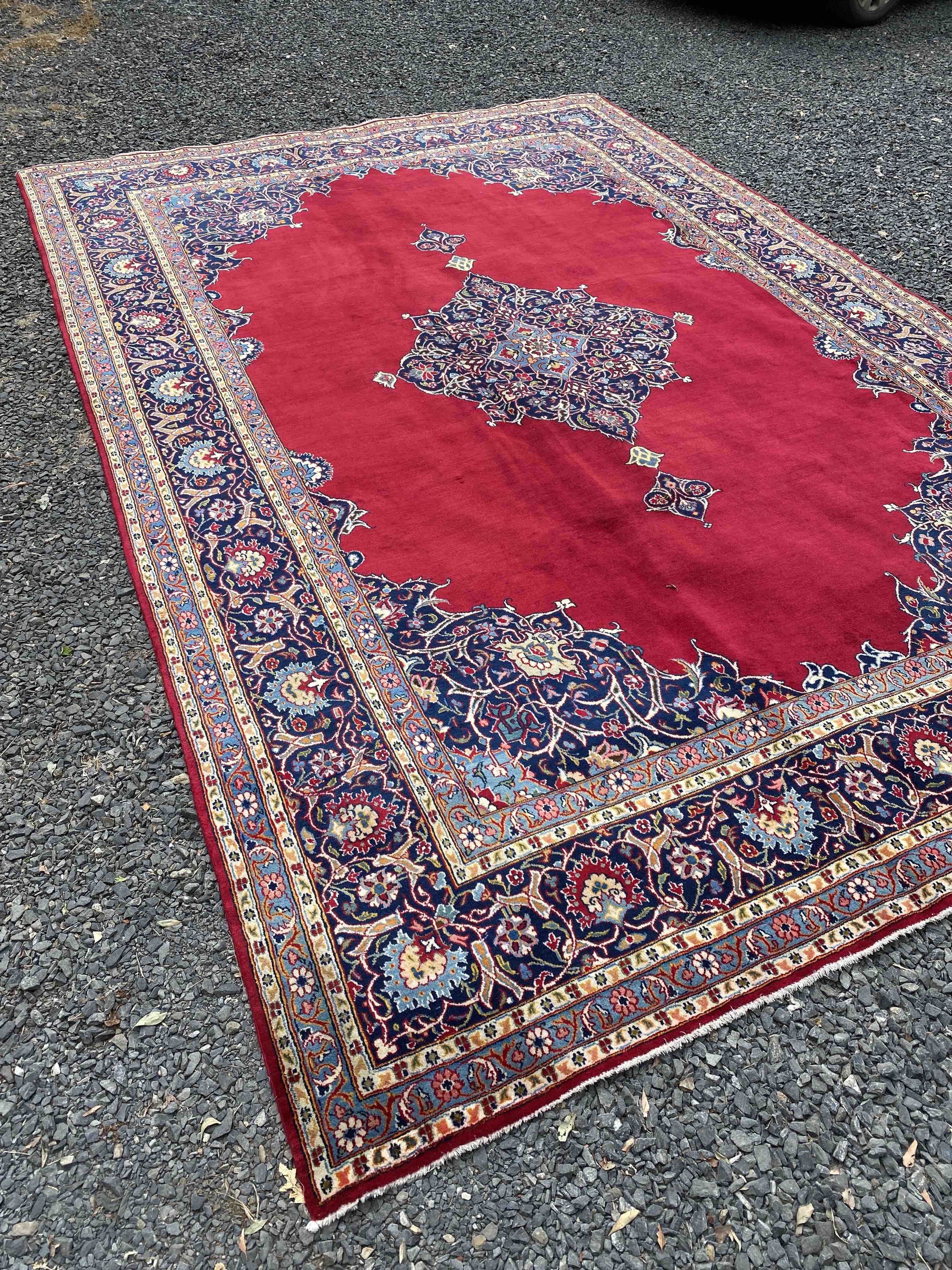 Rouge de Luxe Kashan 395x260cm