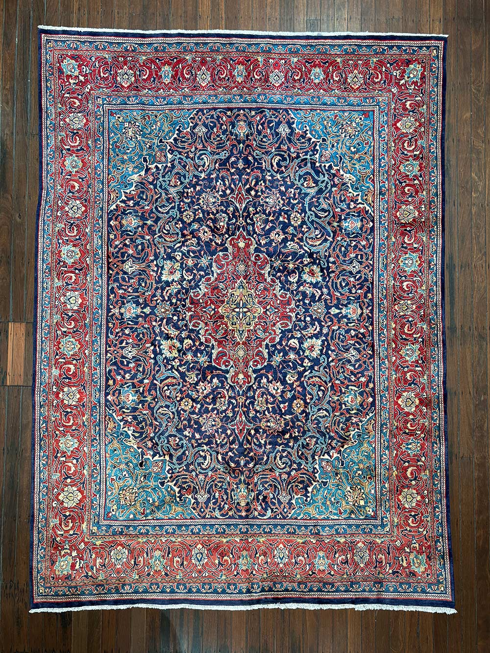 Mahal Persian Rug